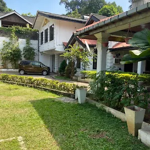  Gasthuis Garden Sri Lanka